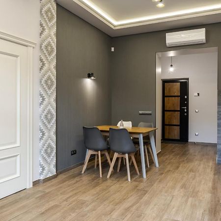 Inshiapartments On Kovzhuna Str Leopoli Esterno foto