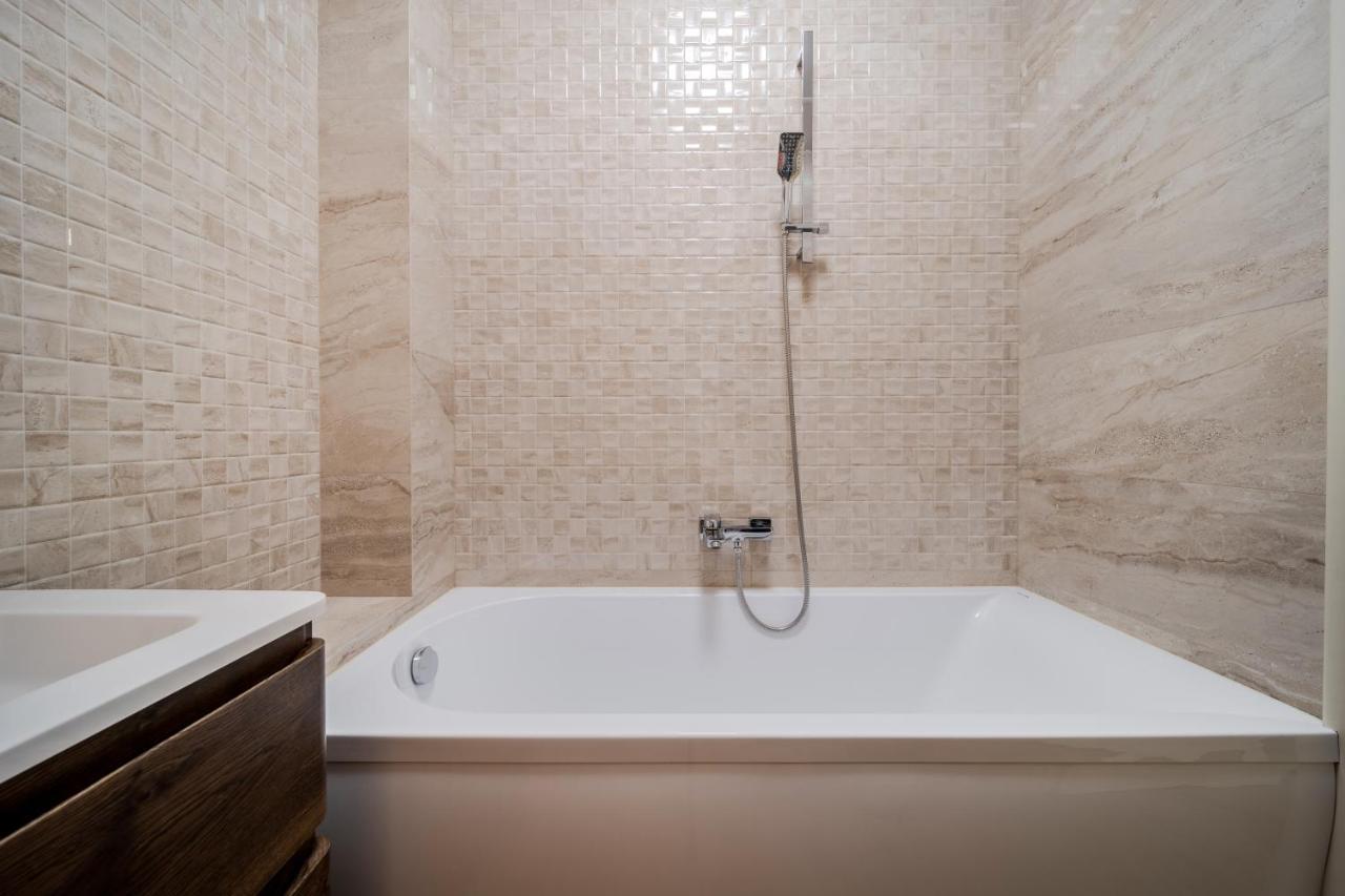 Inshiapartments On Kovzhuna Str Leopoli Esterno foto